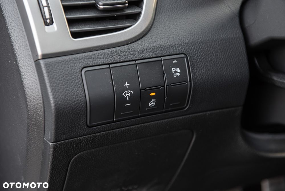 Hyundai i30 1.6 CRDi Automatik Trend - 24