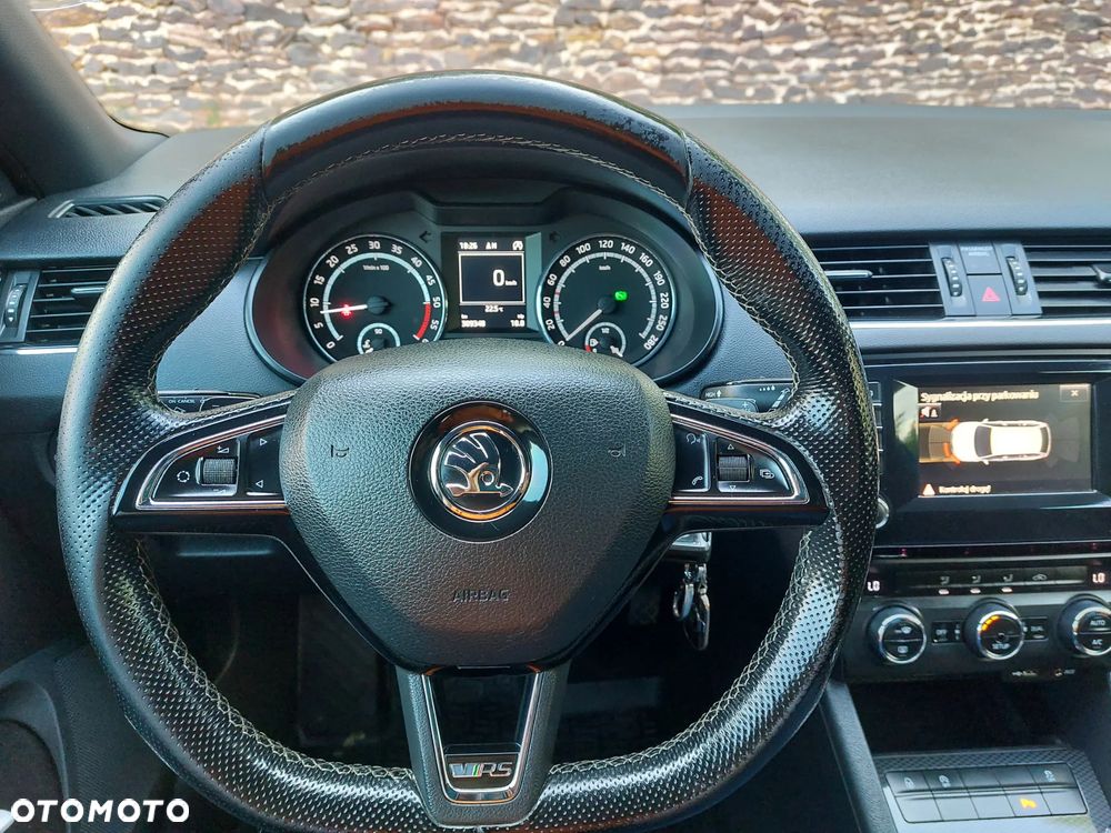 Skoda Octavia 2.0 TDI RS DSG - 10