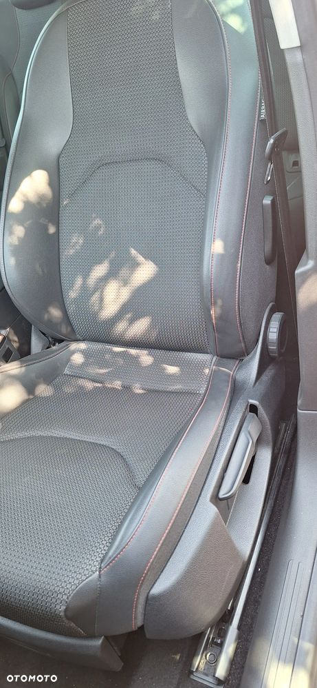 Seat Leon 2.0 TDI FR S&S - 17