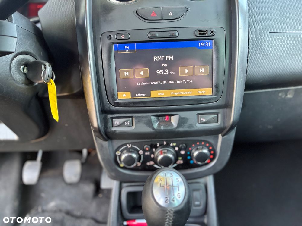 Dacia Duster 1.2 TCe Celebration - 17