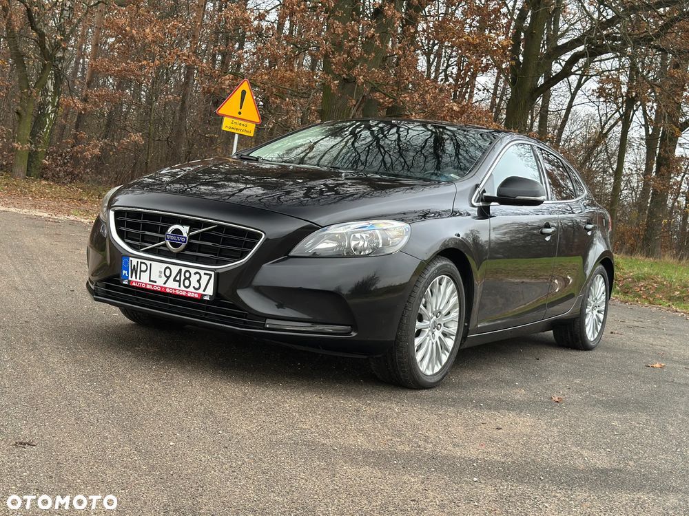 Volvo V40 D2 RDesign - 26