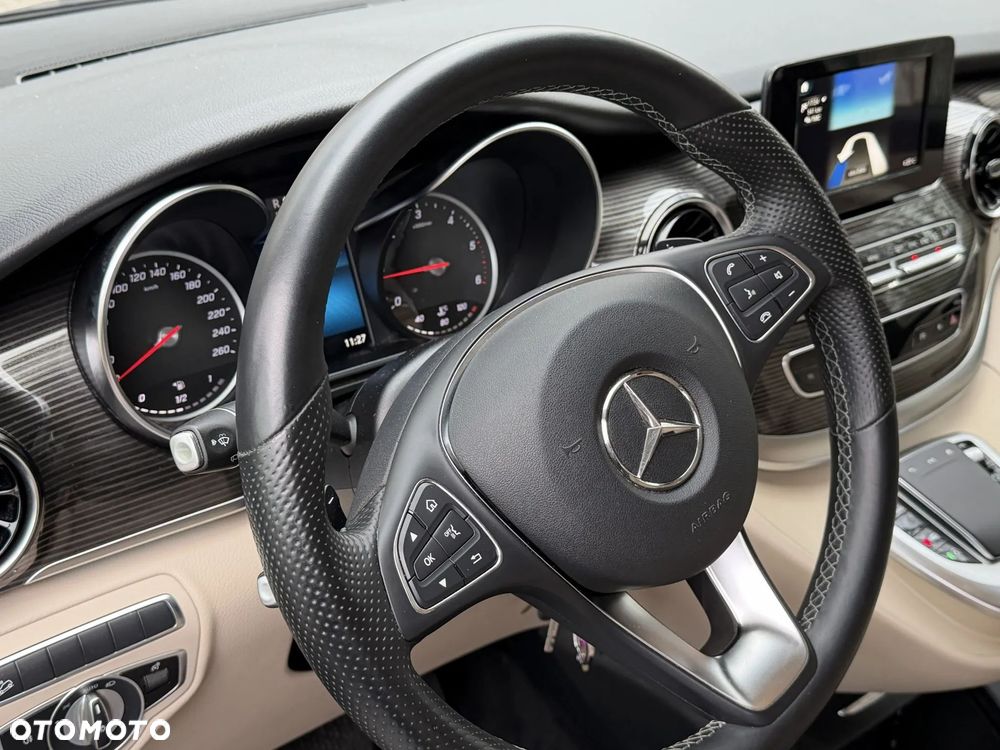 Mercedes-Benz Klasa V 250 d 4-Matic Avantgarde 9G-Tronic (d³ugi) - 17