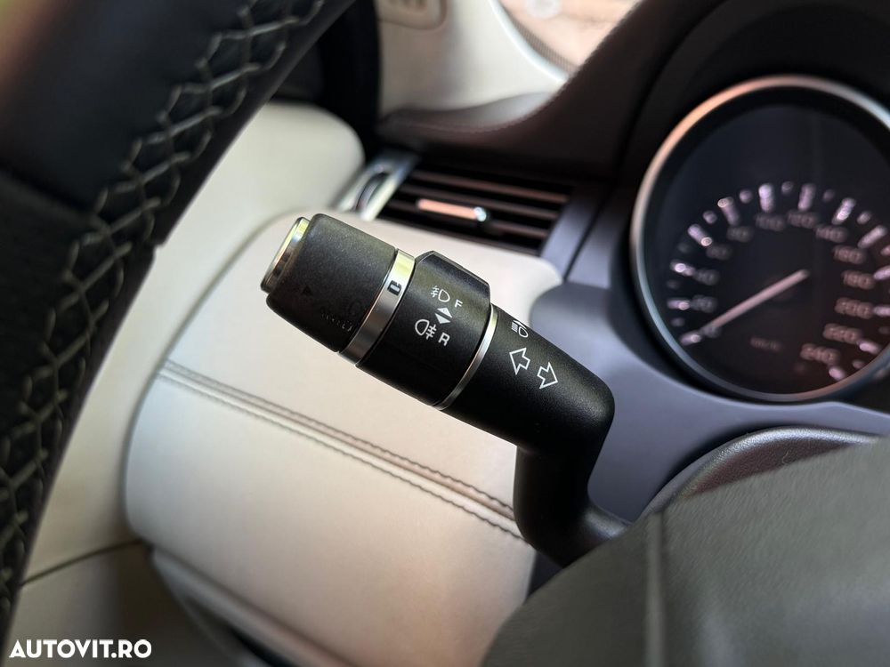 Land Rover Range Rover Evoque ver-2-0-d150-r--dynamic - 27