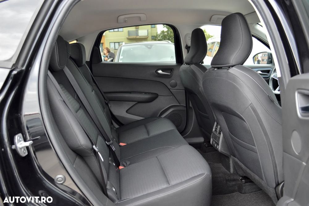Renault Arkana E-TECH Full 145 E-TECH engineerd - 16