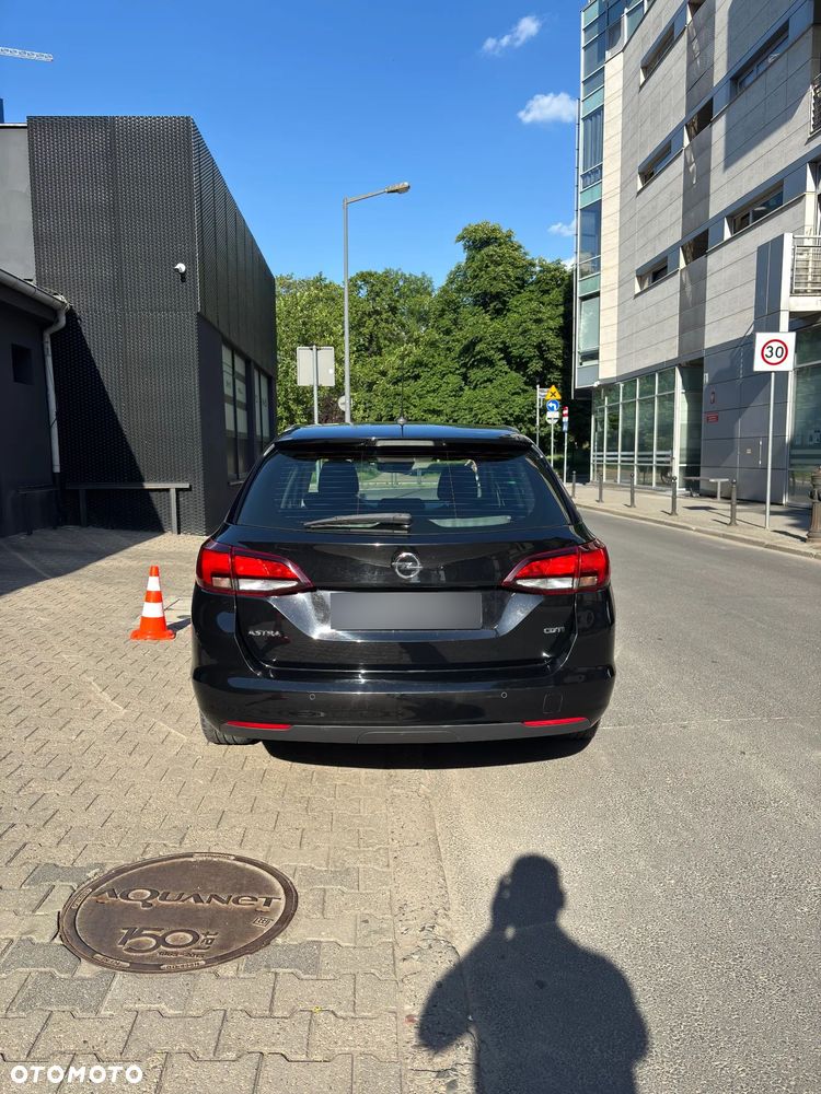 Opel Astra 1.6 CDTI Enjoy - 5