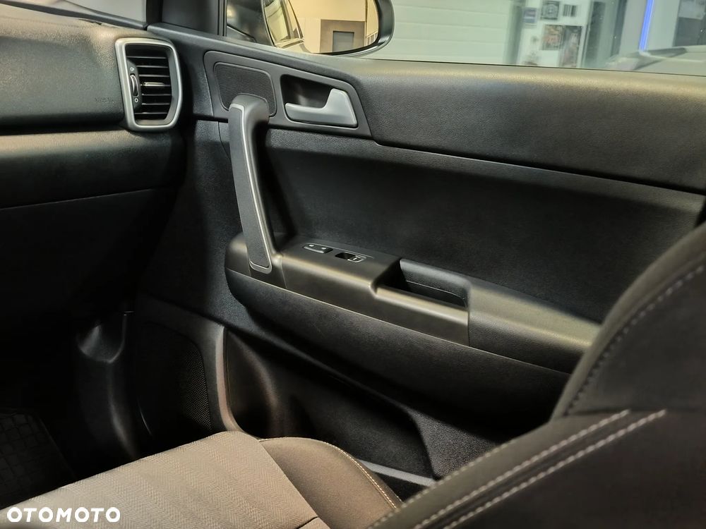 Kia Sportage 1.6 GDI M 2WD - 19