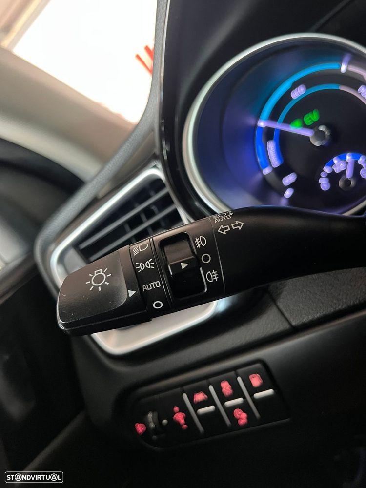 Kia XCeed - 19
