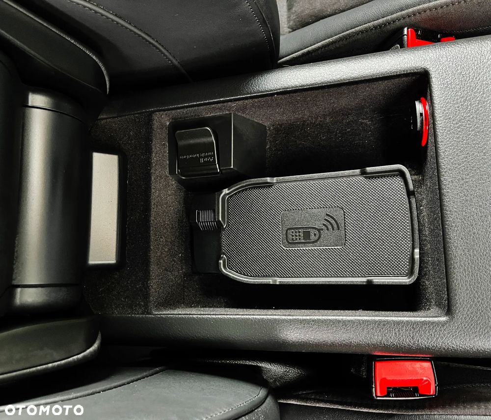 Audi A6 Avant 2.0 TDI ultra S tronic - 37