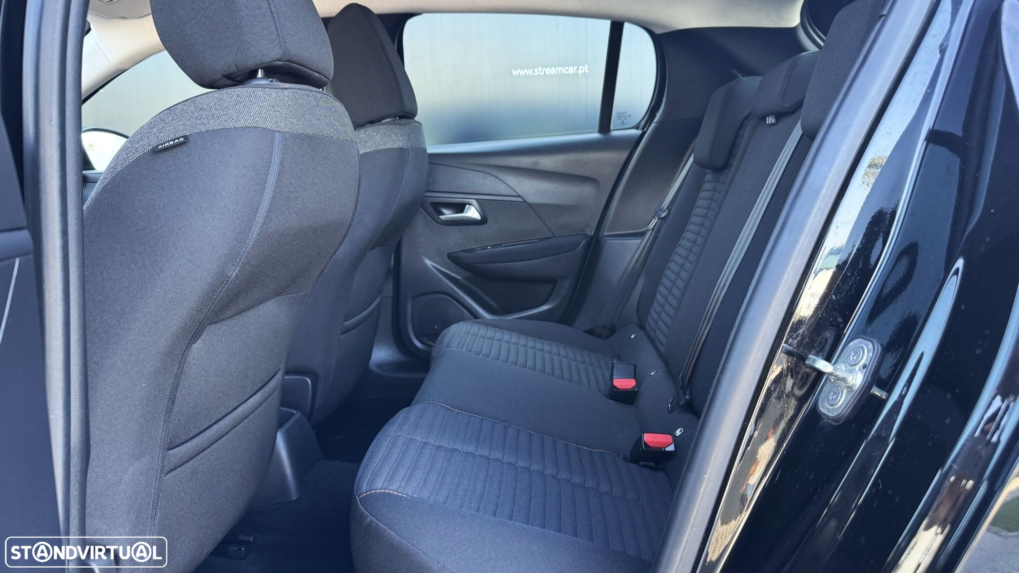 Peugeot 208 1.2 PureTech Like - 24