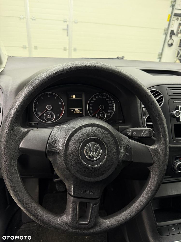Volkswagen Golf Plus - 14