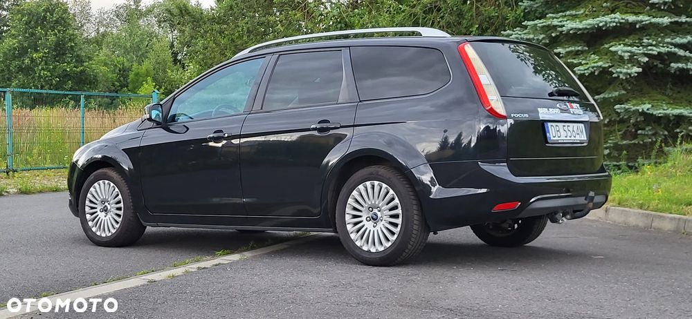 Ford Focus 1.8 Titanium - 11