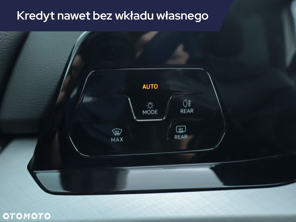 Volkswagen Golf Variant - 23