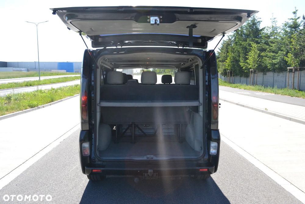 Renault Trafic Passenger Expression - 28