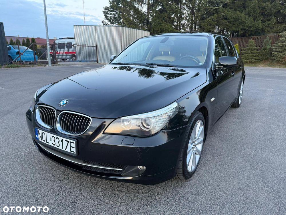BMW Seria 5 525i - 12