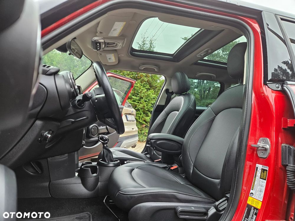 MINI Cooper Seven Chili - 16