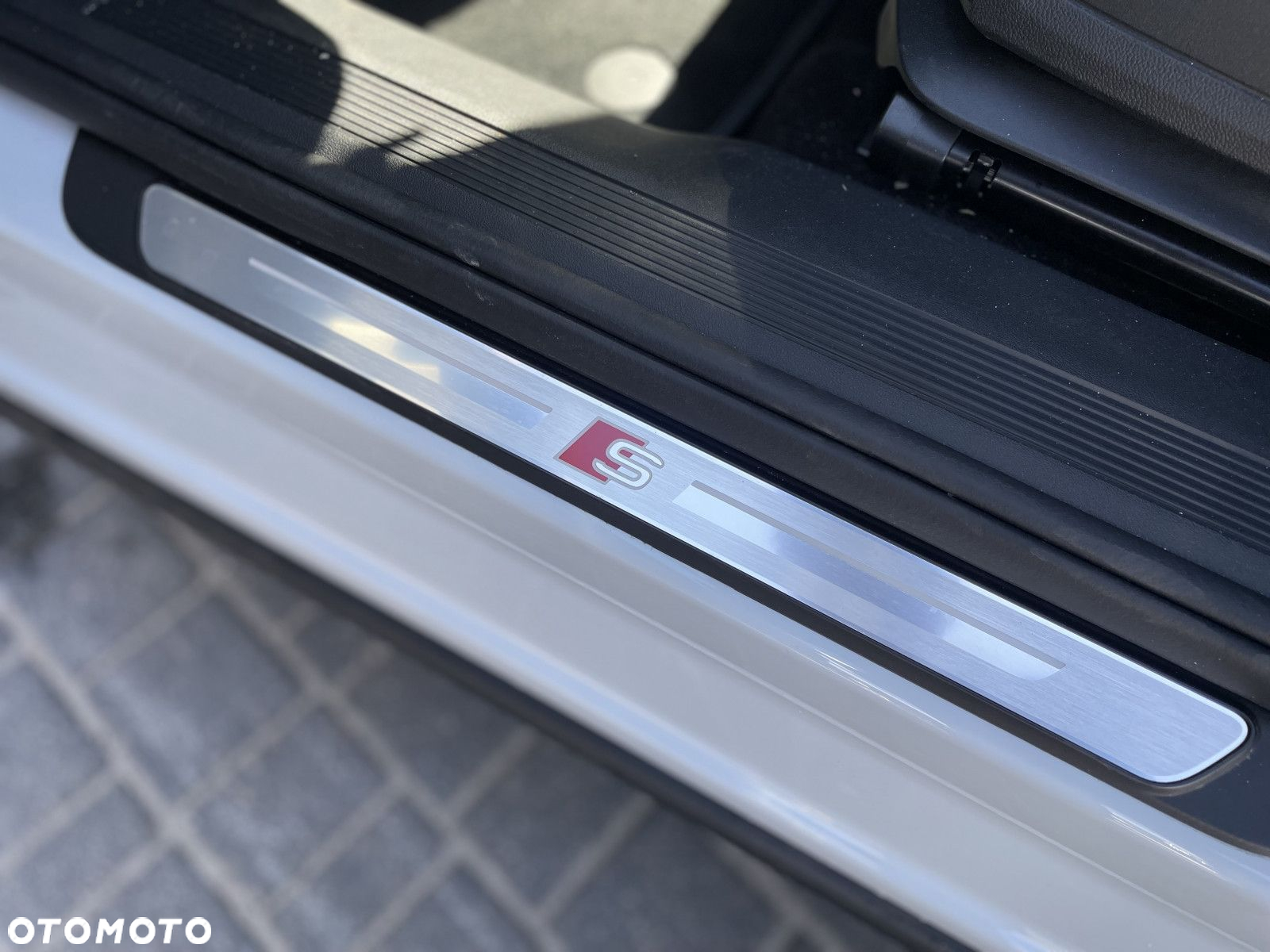 Audi Q4 e-tron - 6