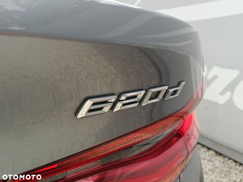 BMW 6GT - 33