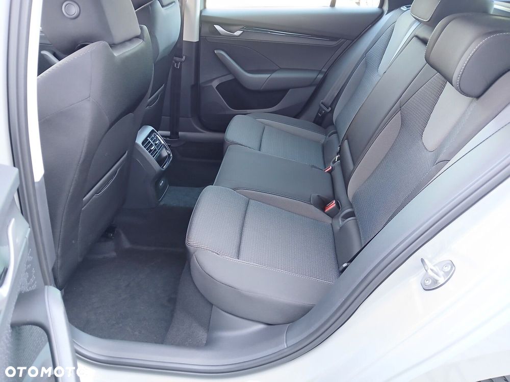 Skoda Octavia 1.5 TSI Drive Selection - 31