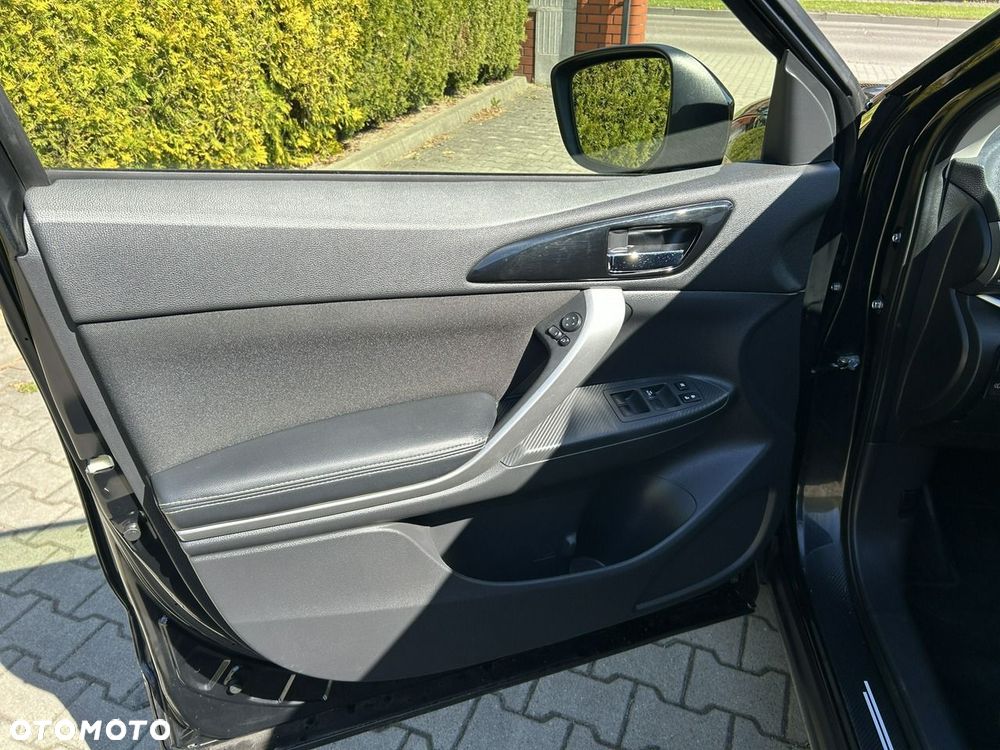Mitsubishi Eclipse Cross 1.5 T GPF Instyle CVT 4WD - 23