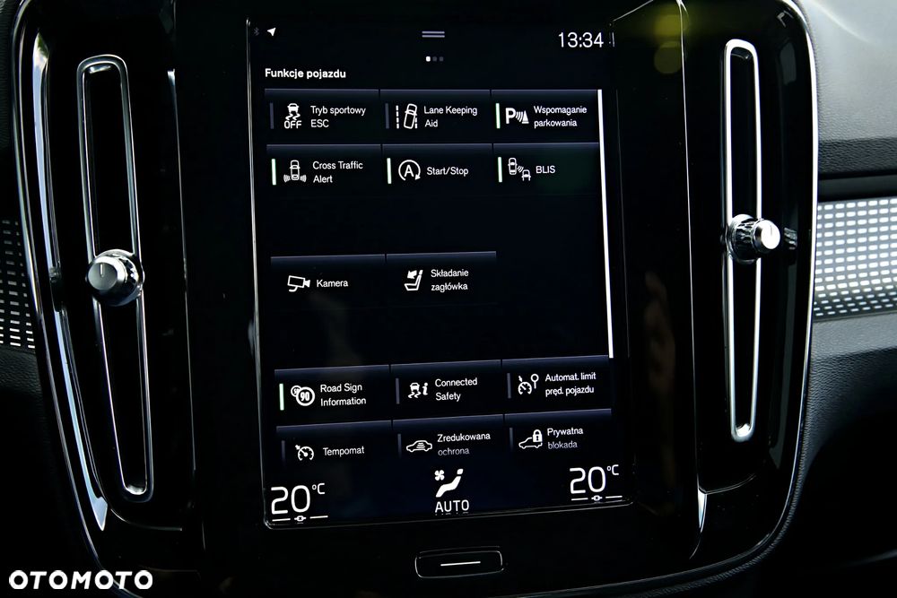 Volvo XC 40 T4 AWD R-Design - 36