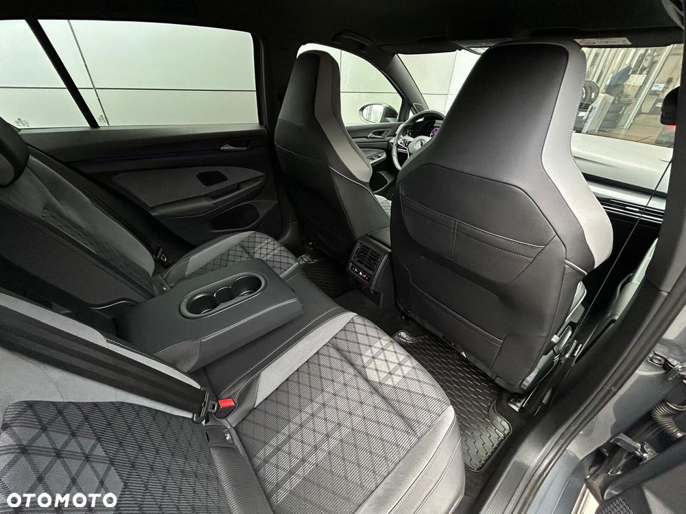 Volkswagen Golf 2.0 TDI R-Line DSG - 9
