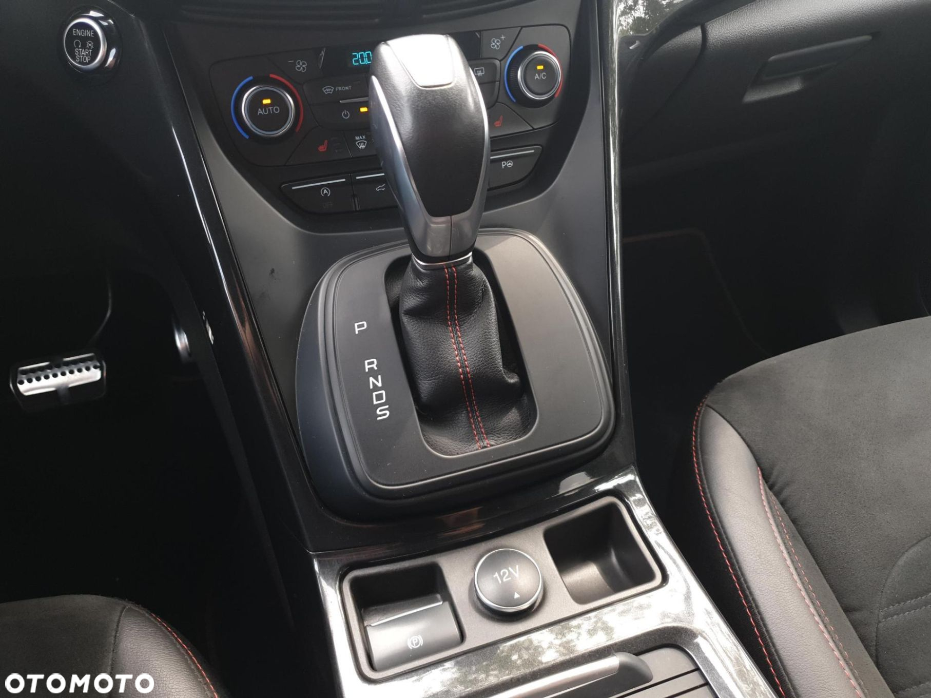 Ford Kuga 2.0 TDCi AWD ST-Line Black - 23