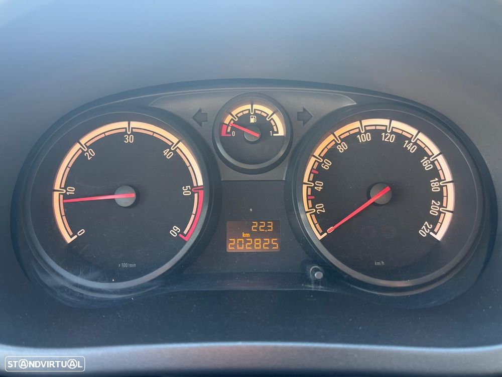 Opel Corsa 1.3 CDTi - 21