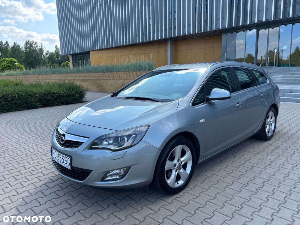 Opel Astra 1.6 T Sport - 2