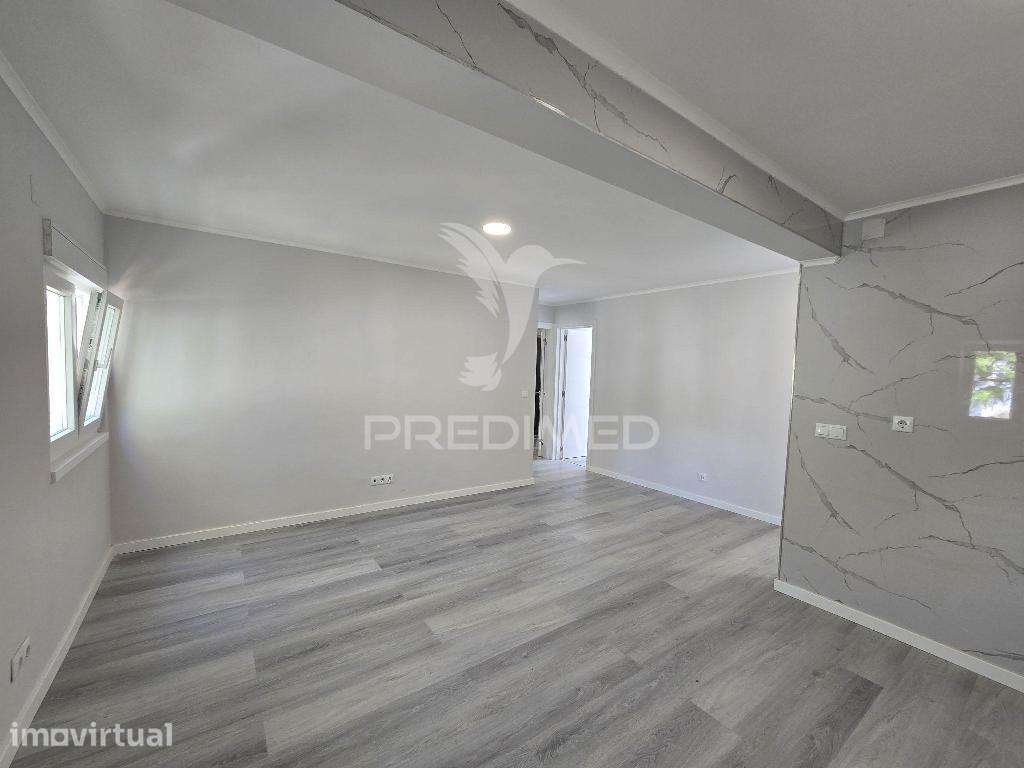 Apartamento T3 Temodelado, no Laranjeiro - Almada - Grande imagem: 3/20