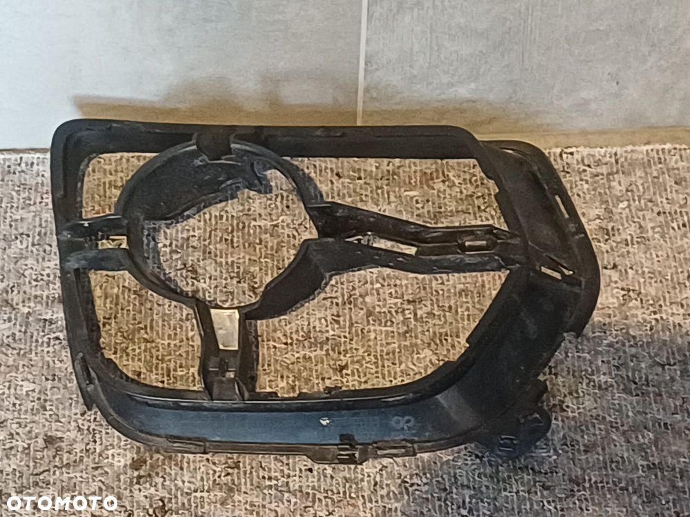 NR 90 Uchwyt, mocowanie halogenu zderzaka przód BMW X6 E71 7181010 7181009 - 6