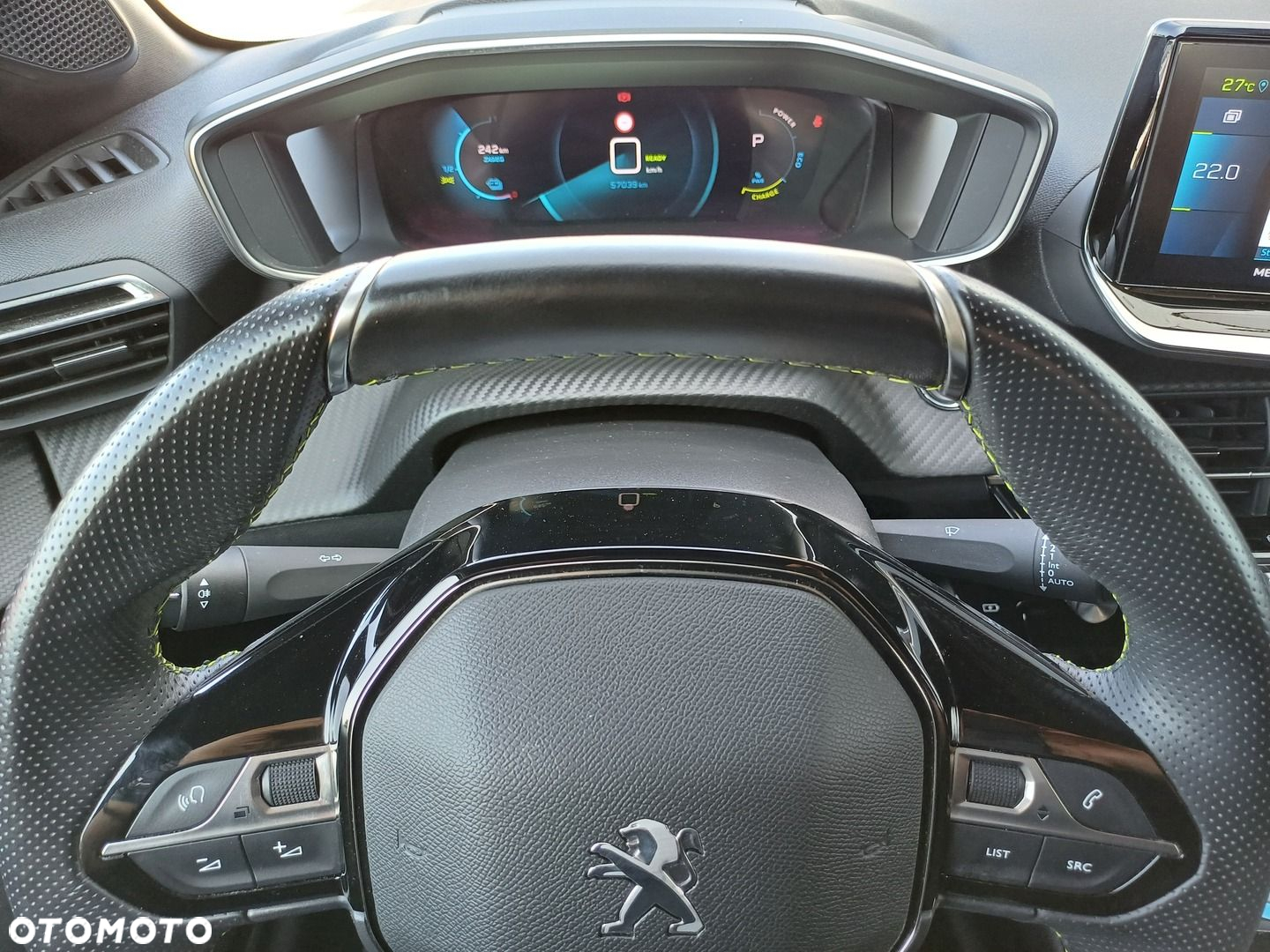 Peugeot 208 e-208 GT - 31