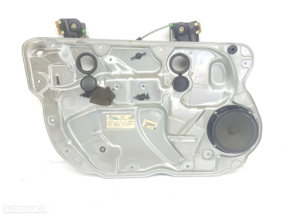 ELEVADOR FRENTE ESQUERDO VOLKSWAGEN POLO IV 9N1 - 1