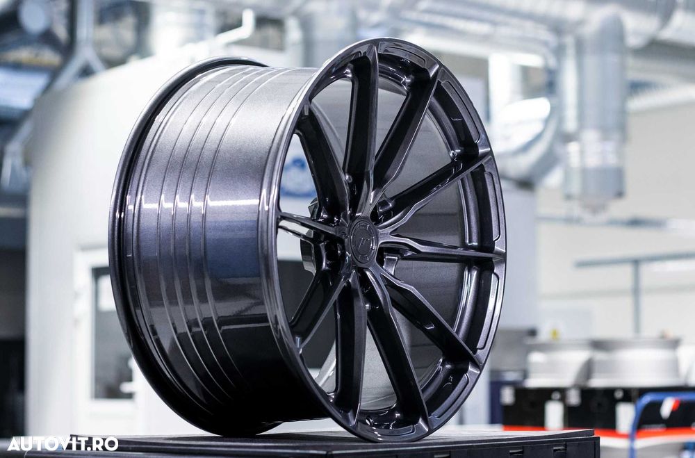 Jante Aliaj Japan Racing / JR 37 Graphite / BMW / AUDI / MERCEDES / VW - 4