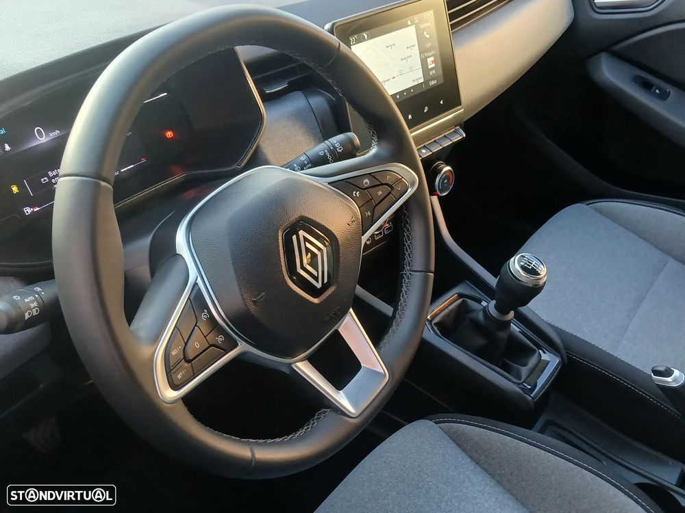 Renault Clio 1.0 TCe Techno Bi-Fuel - 12