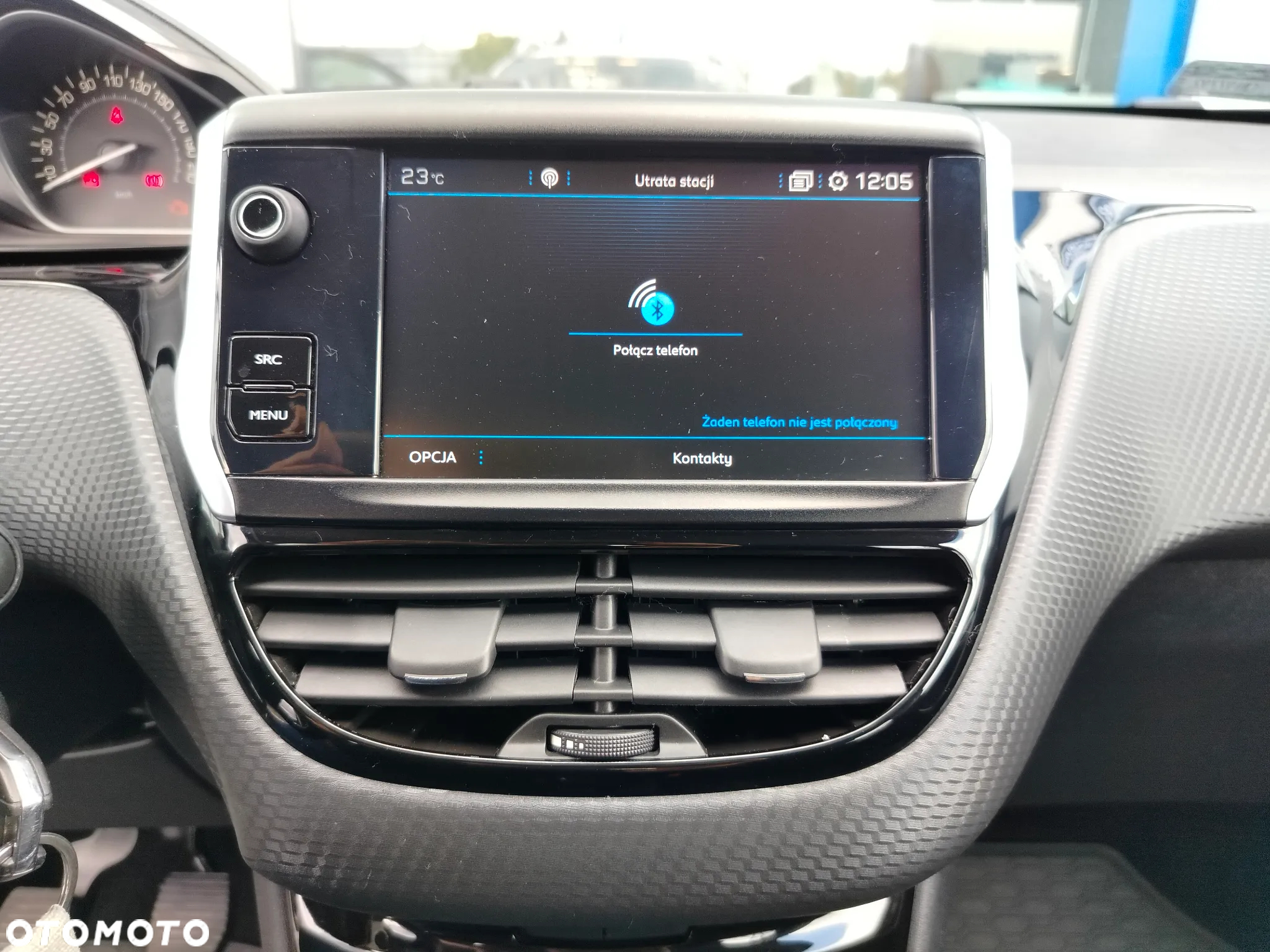 Peugeot 2008 1.2 Pure Tech Style S&S - 22