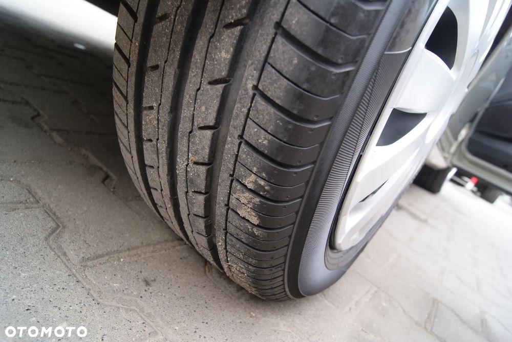 Fiat Bravo 1.4 16V Dynamic - 27