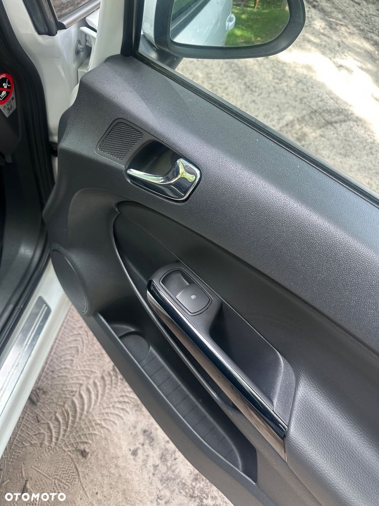 Opel Corsa 1.4 16V Automatik 150 Jahre - 37