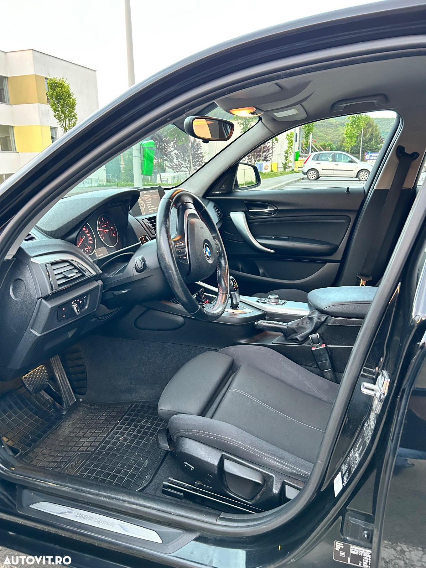 BMW Seria 1 - 10