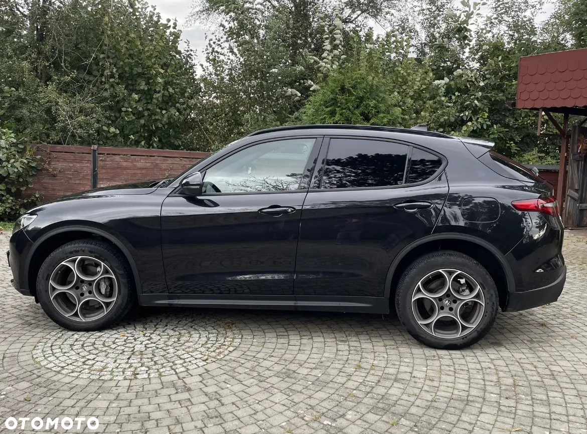Alfa Romeo Stelvio 2.0 Turbo TI Q4 - 10