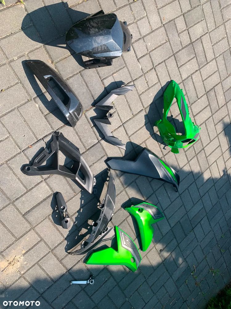 Kawasaki Versys 650 czasza bok osłona owiewka - 1