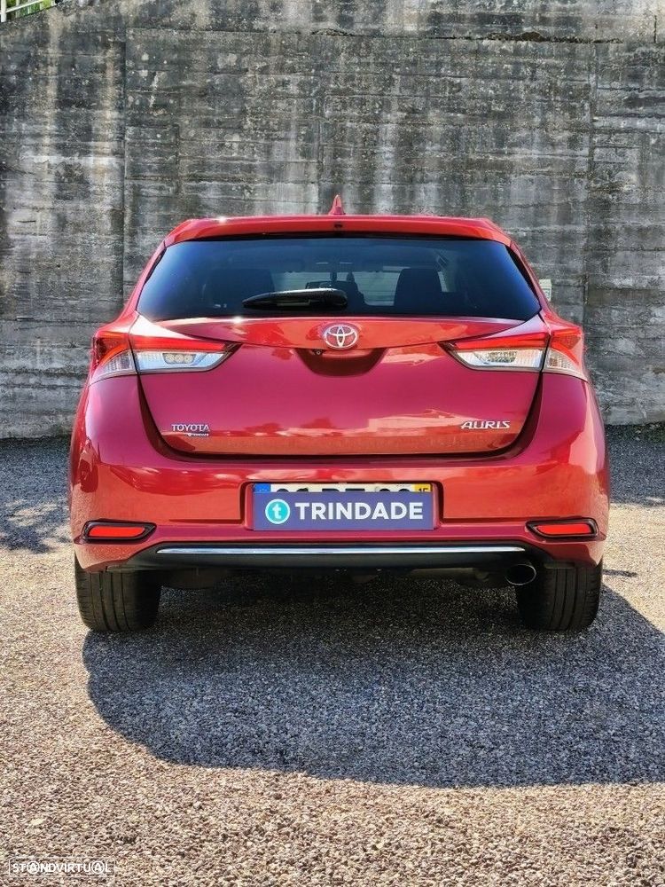 Toyota Auris 1.2T Exclusive - 34