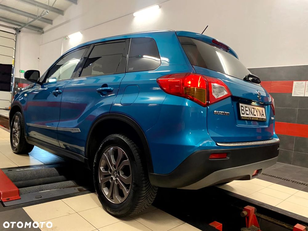 Suzuki Vitara 1.6 Premium 2WD - 9
