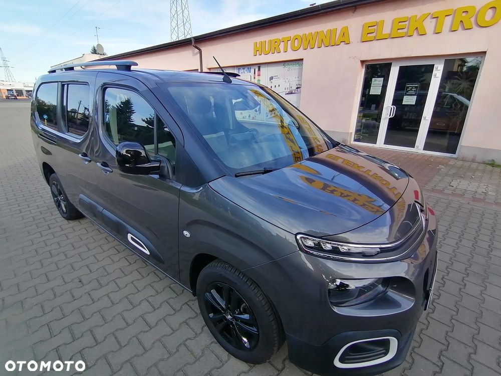 Citroën Berlingo XL 7-Sitzer PureTech 130 EAT8 FEEL - 14