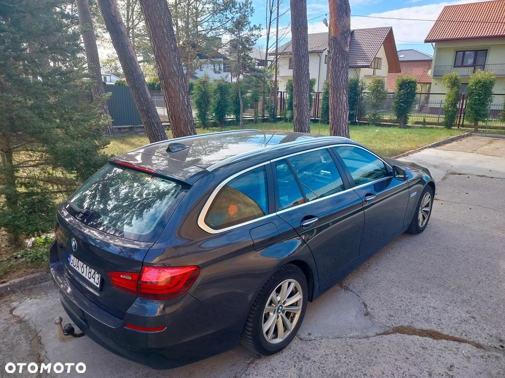 BMW Seria 5 520d Luxury Line - 8