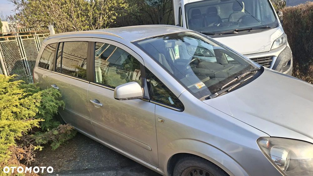 Opel Zafira 1.7 CDTI Cosmo EU5 - 2