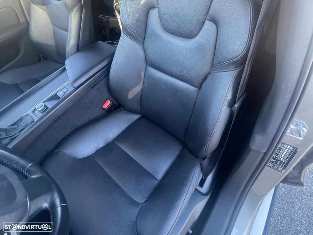 Volvo V60 2.0 D3 Momentum Plus Geartronic - 13