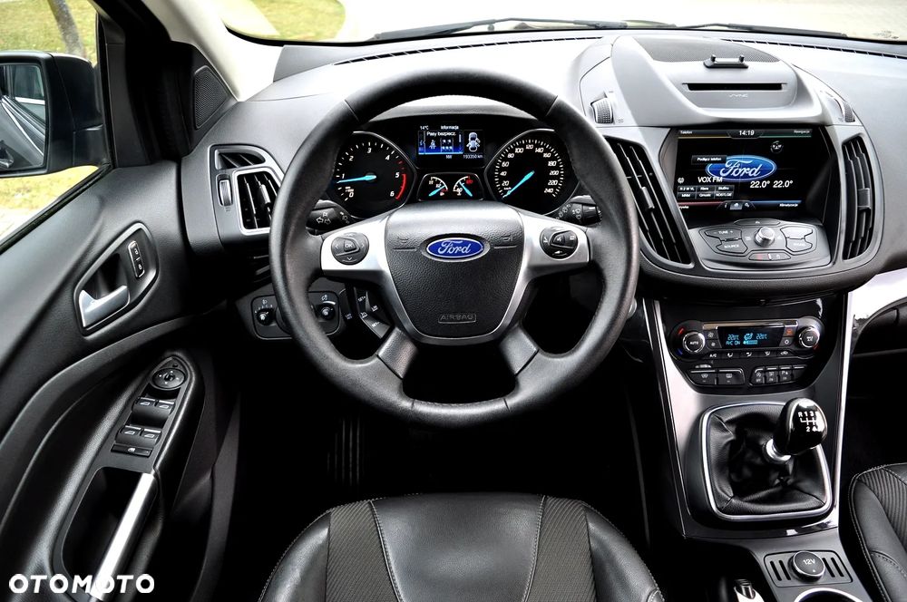Ford Kuga 2.0 TDCi FWD Titanium - 20