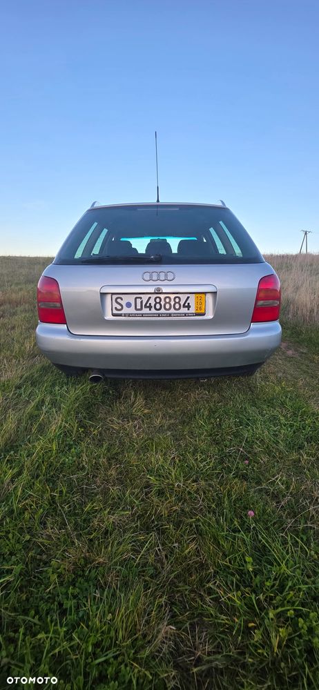 Audi A4 Avant 1.8 - 3