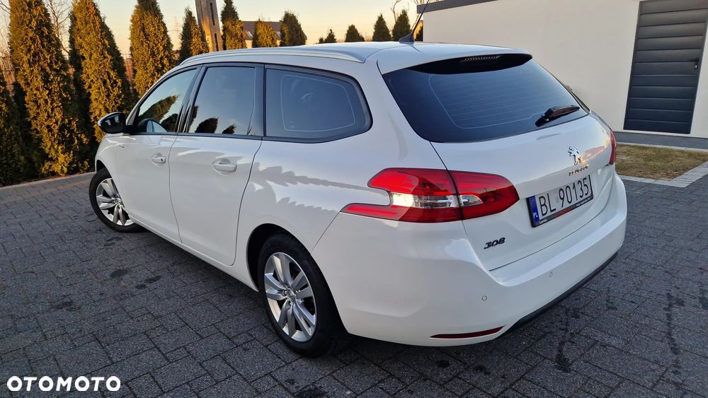 Peugeot 308 BlueHDi 120 Stop & Start Business-Line - 3