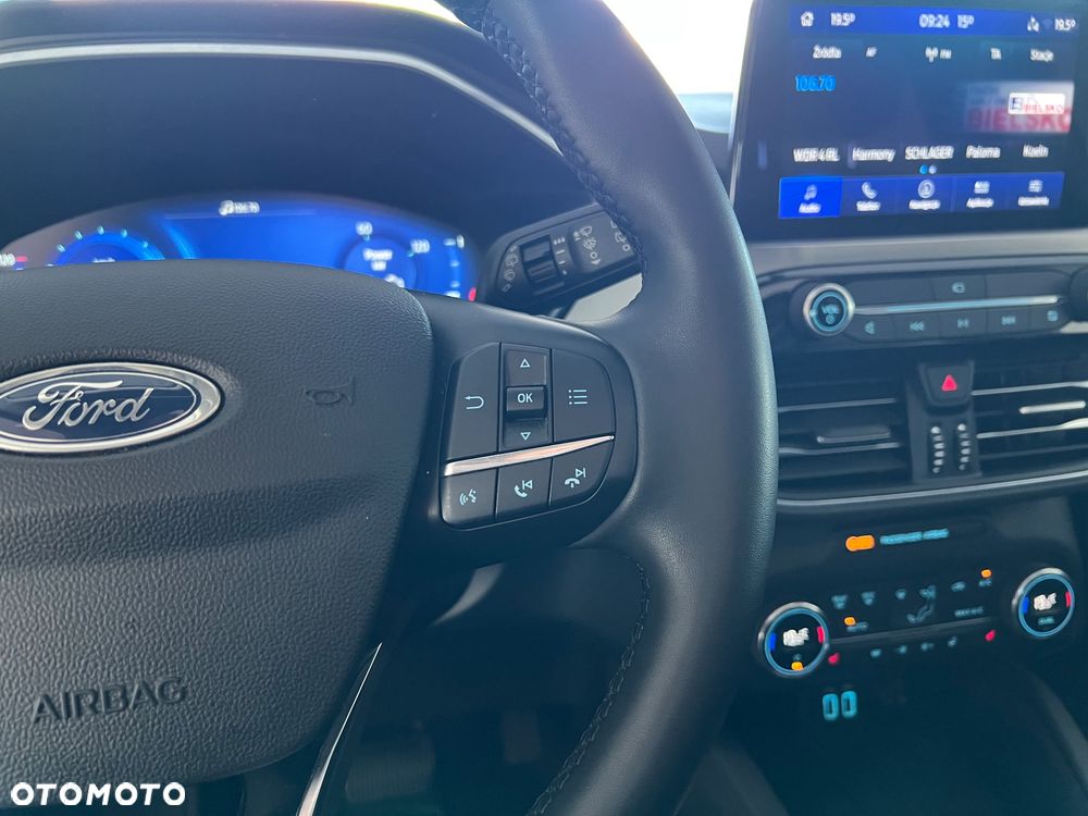 Ford Kuga 2.5P PHEV FWD Titanium X - 24